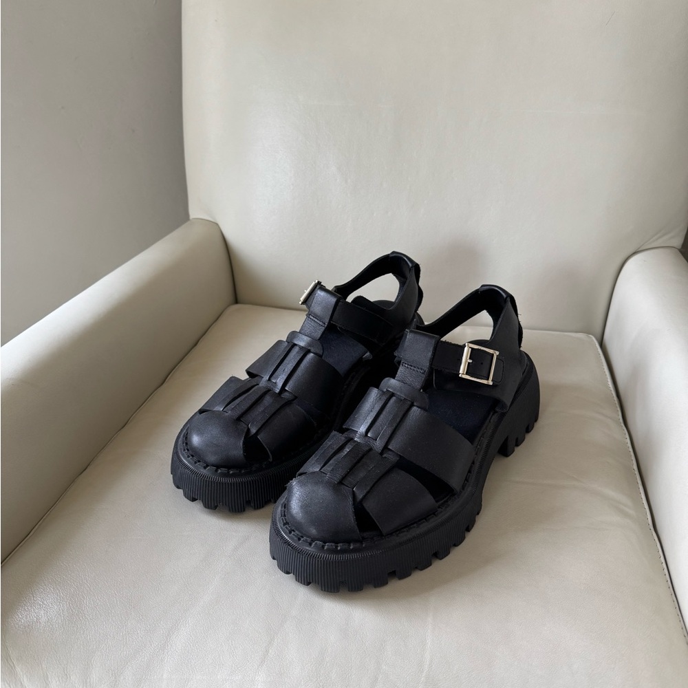 Shoe The Bear Posey Fisherman Sandal